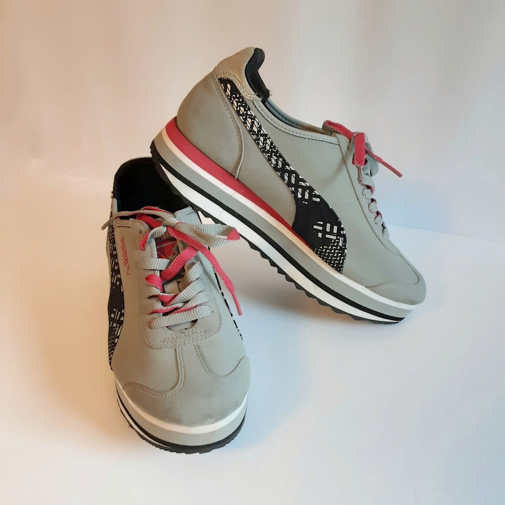 Puma Roma Gray Suede Sneakers